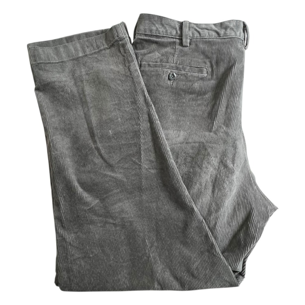 L.L. Bean Mens 38X31 Gray Corduroy Comfort Waist Straight Leg Pants (Tag 38X32)